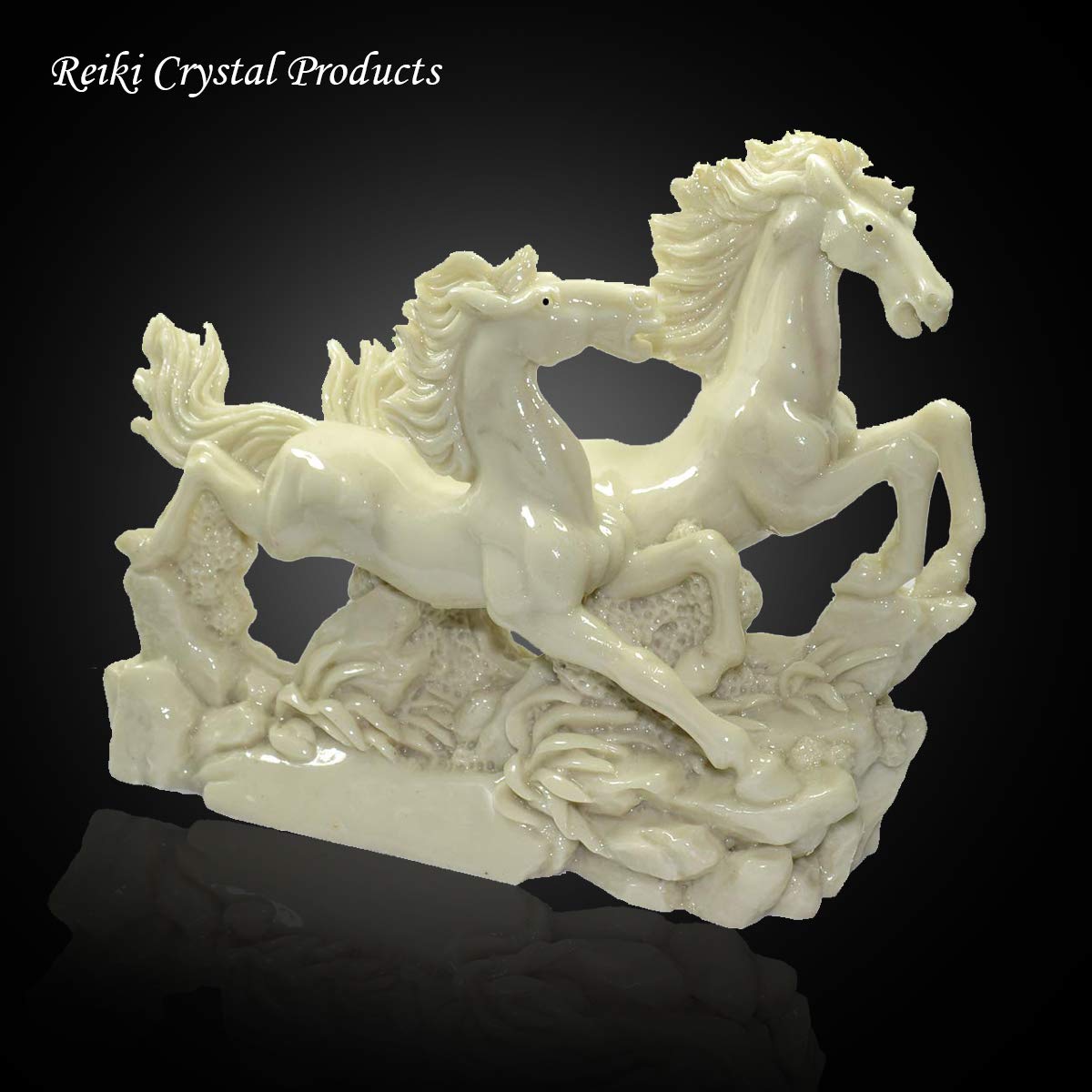 クリスタル　Running Horse Amazon.com: Reiki Crystal Products Two White Running Horses